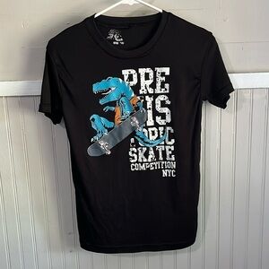Dinosaur‎ youth black T-shirt size 8